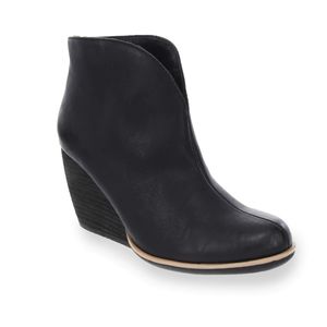 Sugar Hyde wedge black ankle boots NWOT